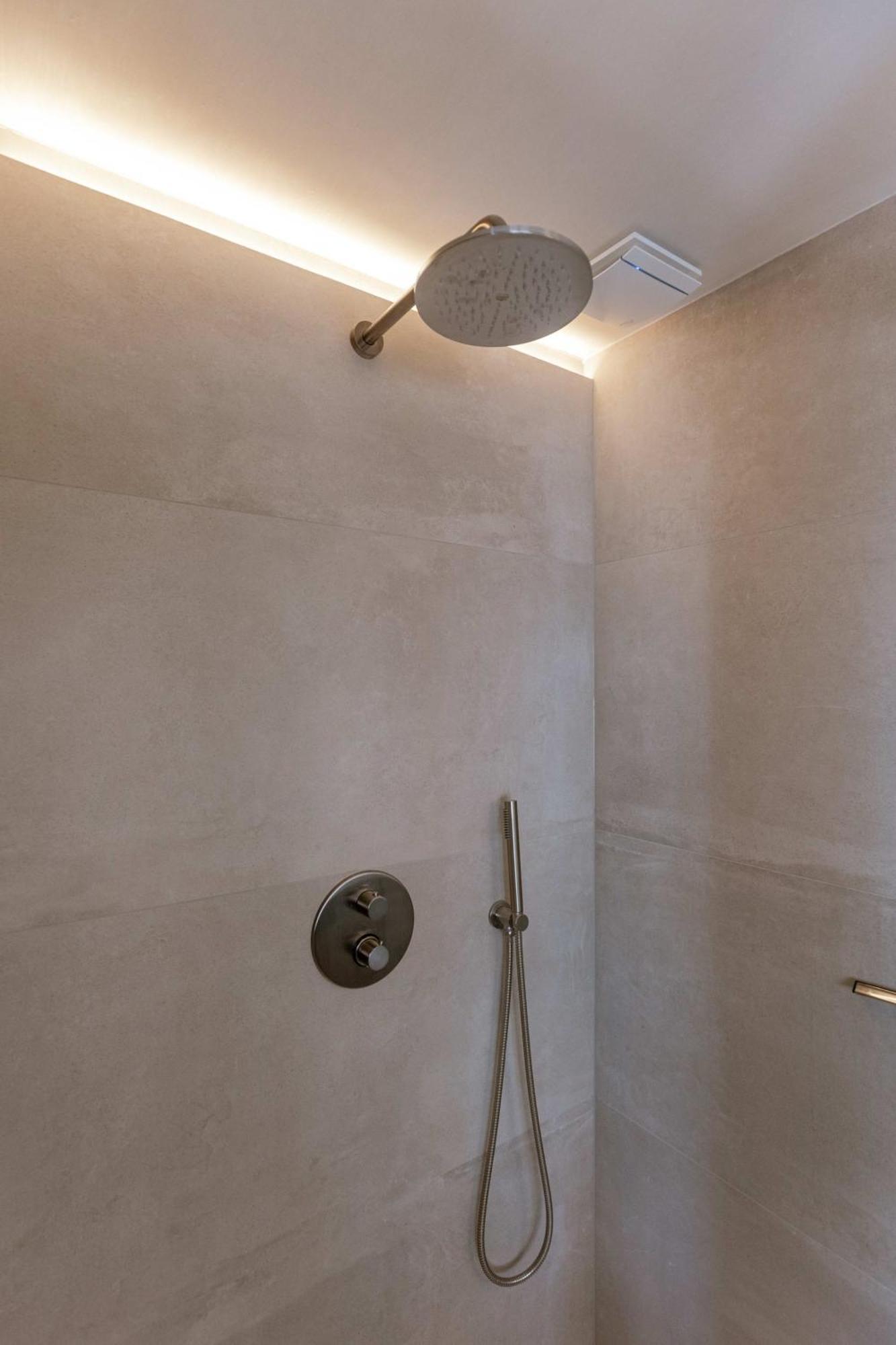 Ferienwohnung Huswell - Urban Getaway For Two In The Heart Of Antwerpen Exterior foto