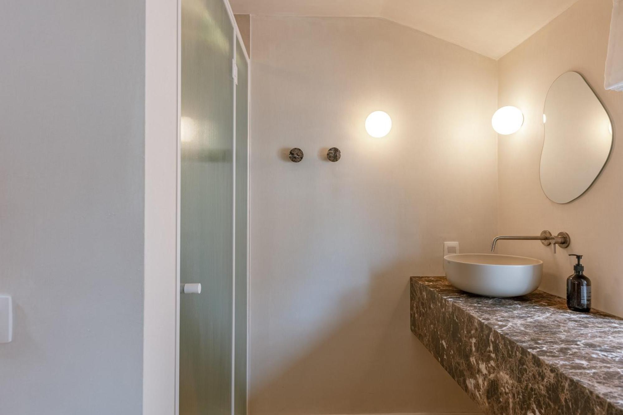 Ferienwohnung Huswell - Urban Getaway For Two In The Heart Of Antwerpen Exterior foto